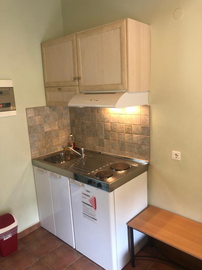 Harmony Apartment Kalamítsi Exterior photo